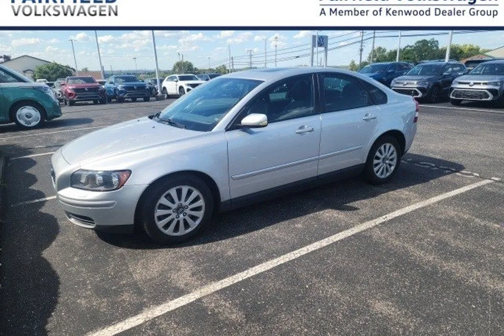 2005 Volvo S40 2.4i photo 1