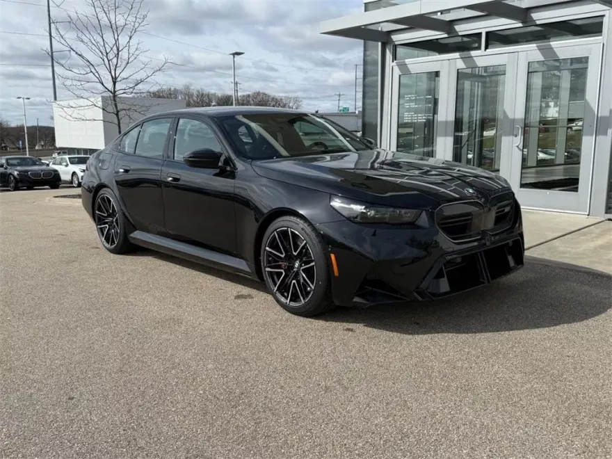 2025 Bmw M5 5 photo 1