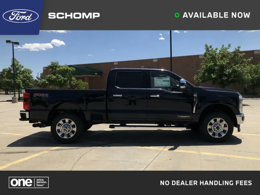 2025 Ford F-350 Lariat photo 1