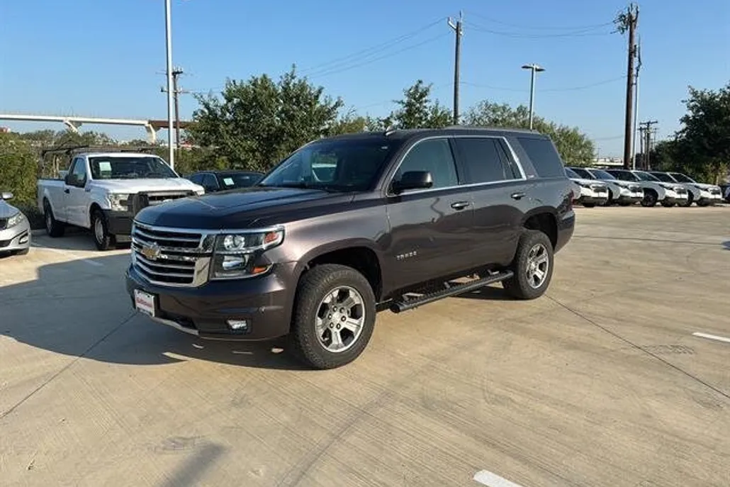 2018 Chevrolet Tahoe LT photo 1