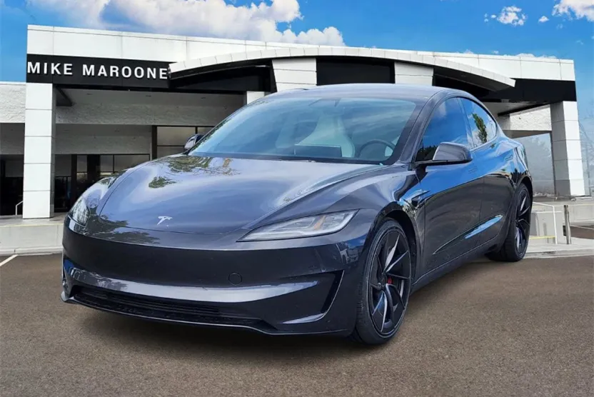 2024 Tesla Model 3 Performance photo 1