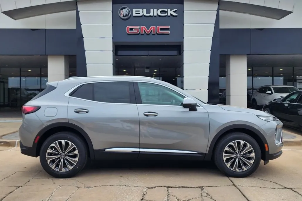 2025 Buick Envision Preferred photo 1