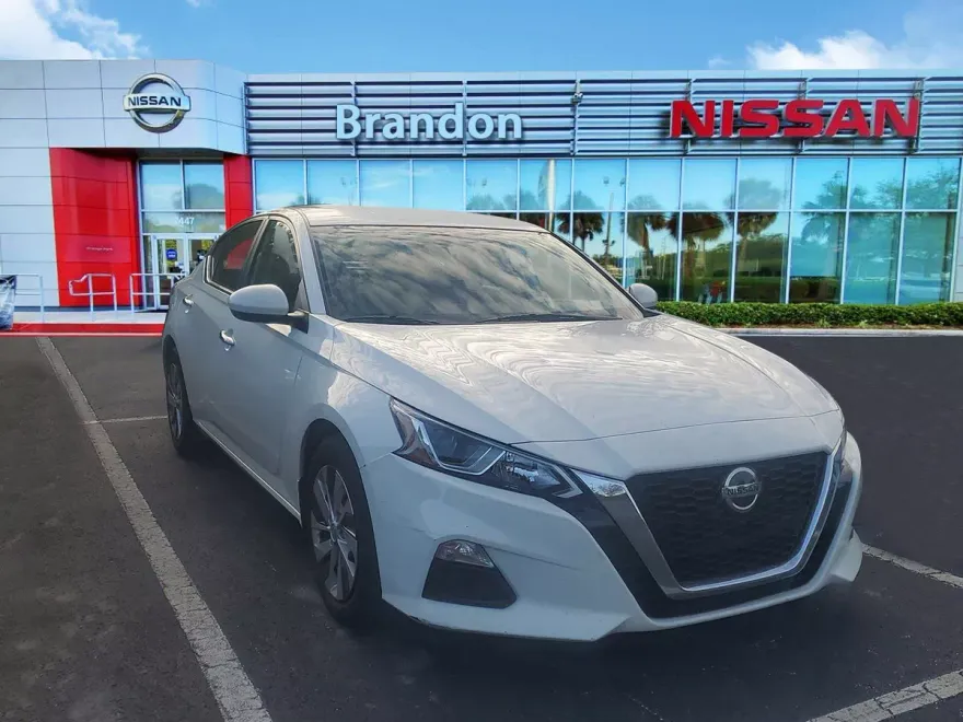 2019 Nissan Altima 2.5 S photo 1