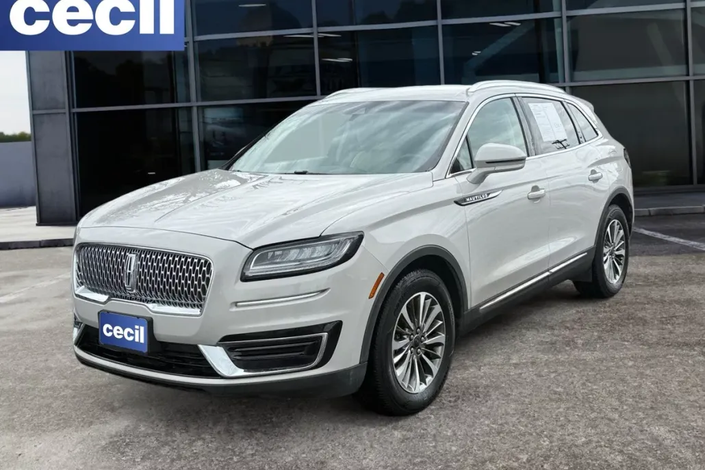 2020 Lincoln Nautilus Standard photo 1