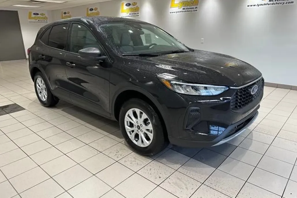 2025 Ford Escape Active photo 1