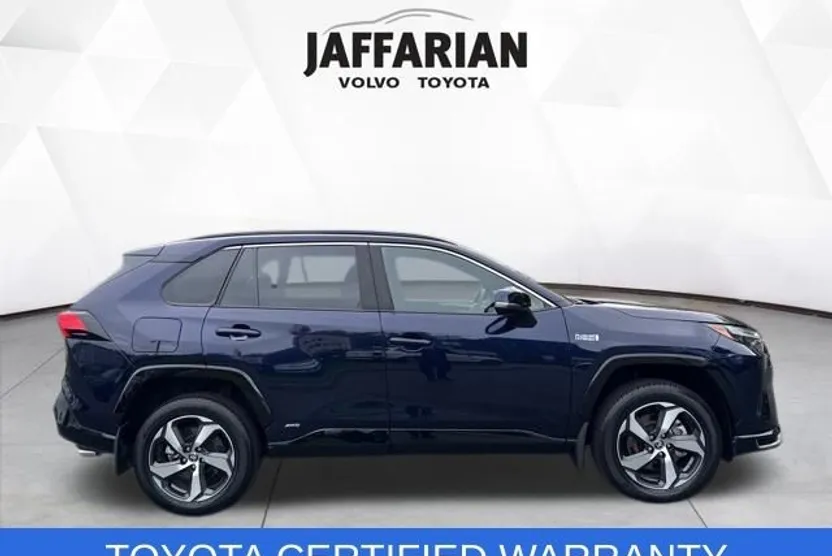 2024 Toyota RAV4 Prime SE photo 1