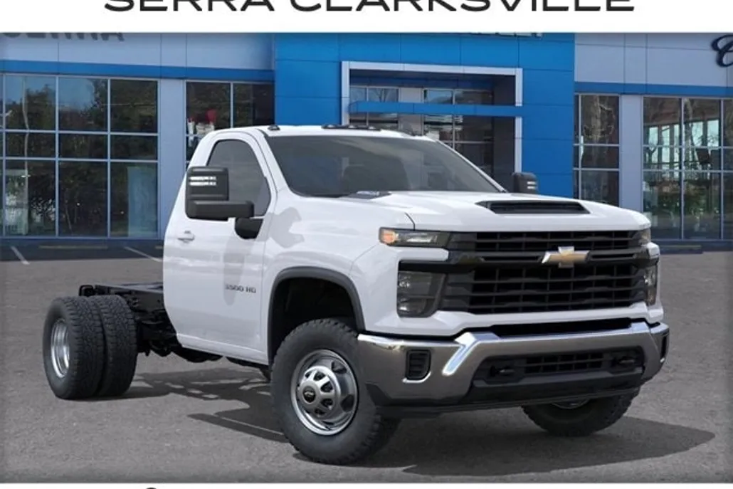 2025 Chevrolet Silverado 3500HD Work Truck photo 1