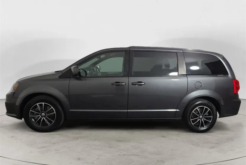 2018 Dodge Grand Caravan GT photo 1