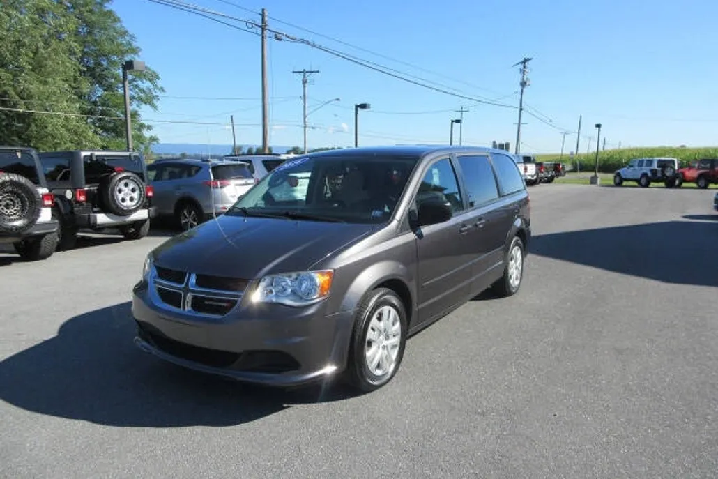 2016 Dodge Grand Caravan SE photo 1