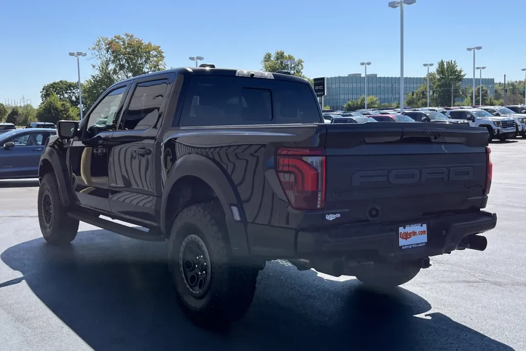 2025 Ford F-150 Raptor photo 1