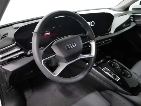 2025 Audi A5 2.0T Premium Plus photo 4
