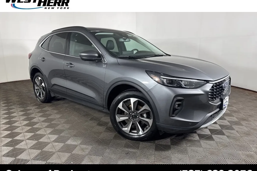 2024 Ford Escape Platinum photo 1