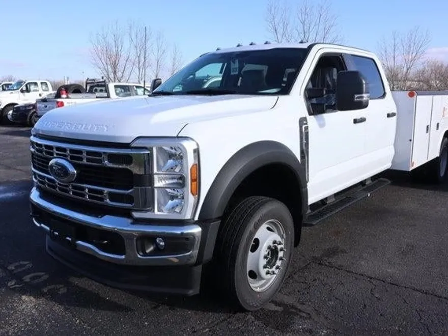 2024 Ford F-550 XL photo 1