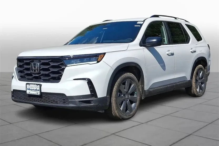 2025 Honda Pilot Sport photo 1
