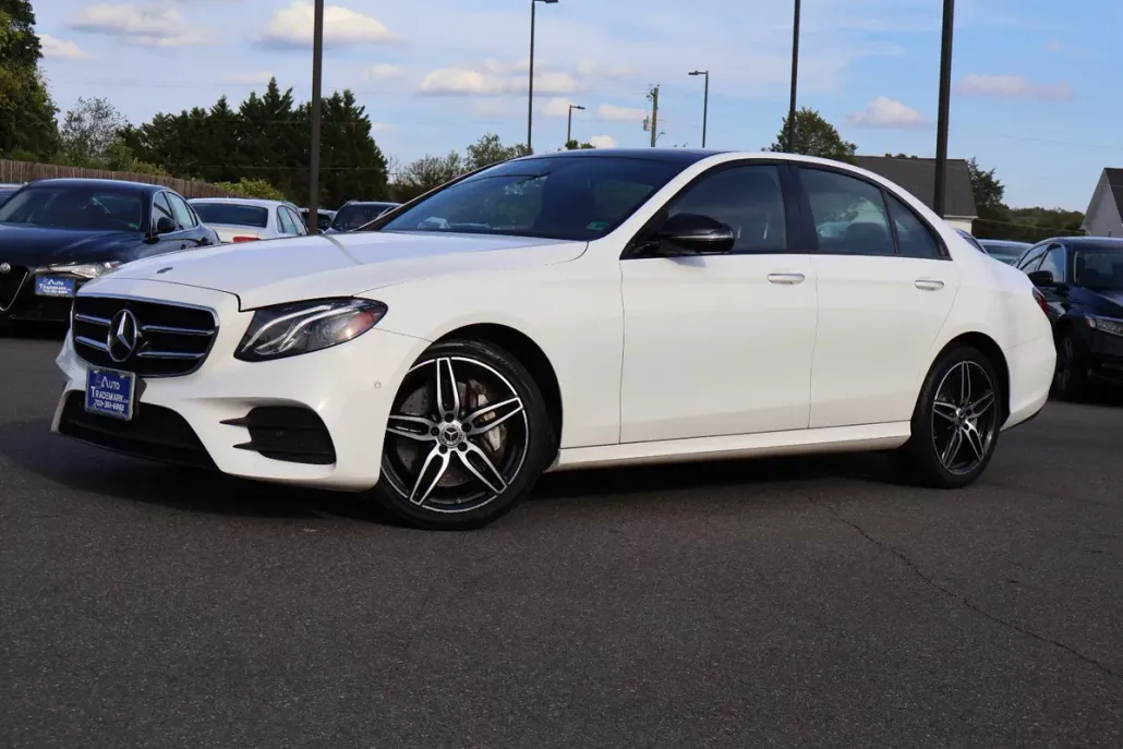 2020 Mercedes Benz E 450 photo 1