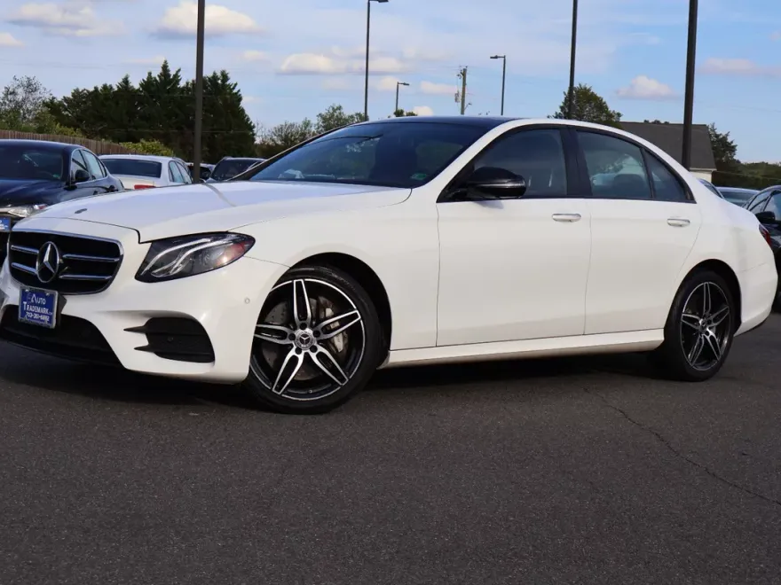 2020 Mercedes Benz E 450 photo 1