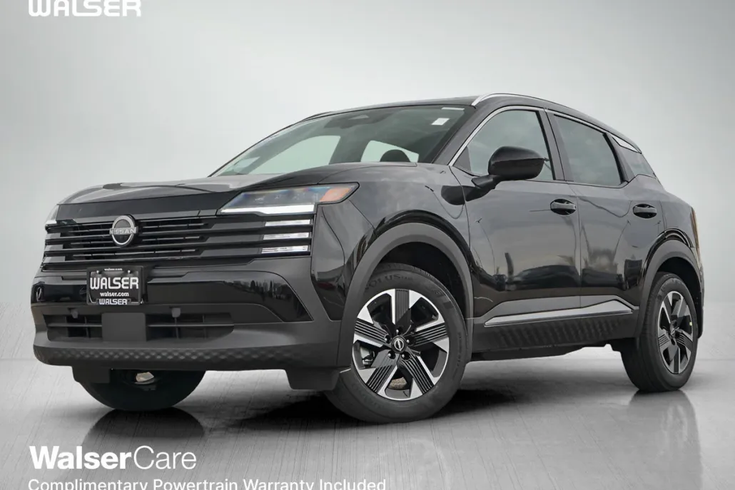 2025 Nissan Kicks SV photo 1