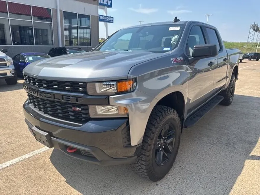2021 Chevrolet Silverado 1500 Custom Trail Boss photo 1