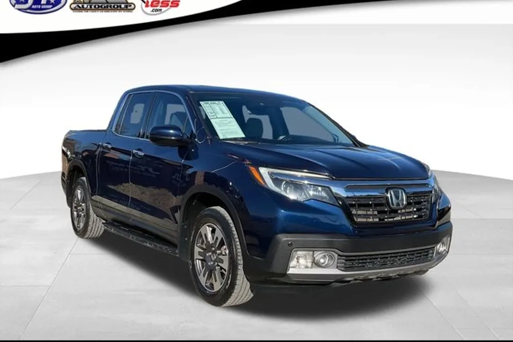 2017 Honda Ridgeline RTL-E photo 1