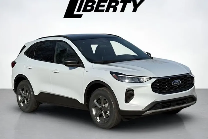 2025 Ford Escape ST-Line photo 1