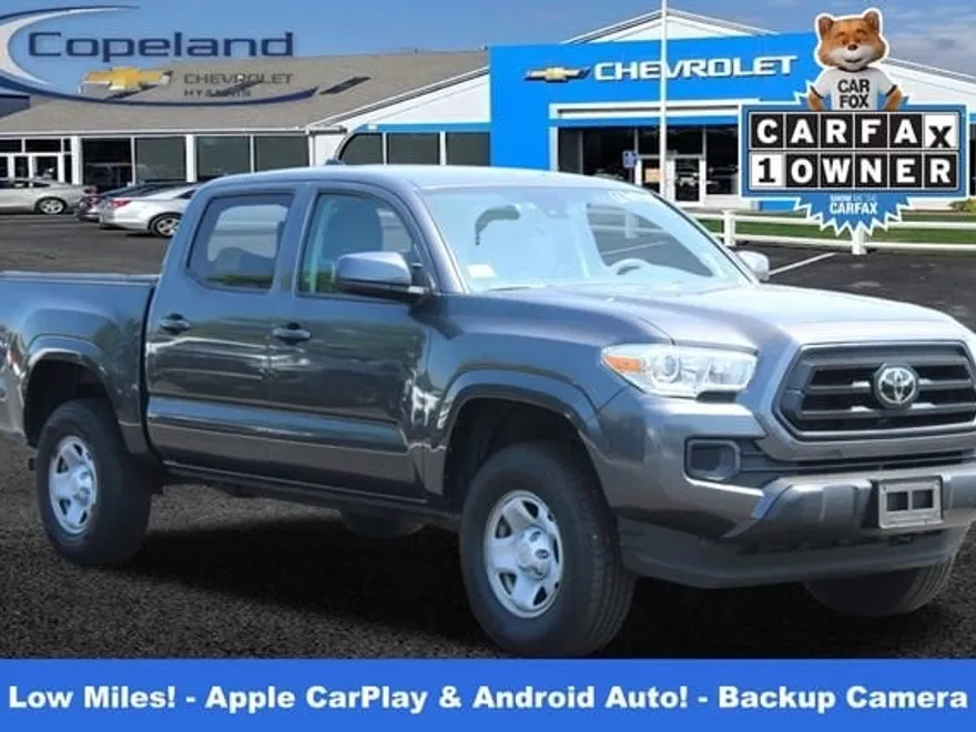 2020 Toyota Tacoma SR5 V6 photo 1