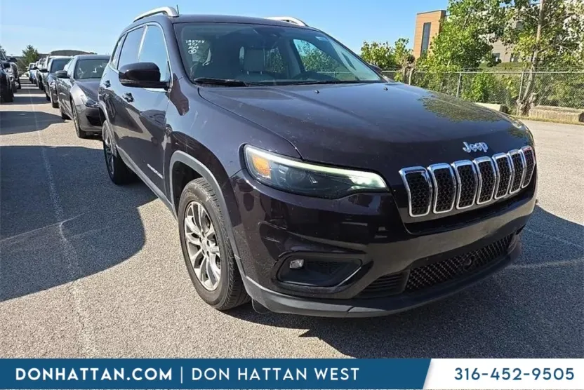 2021 Jeep Cherokee Latitude Lux photo 1