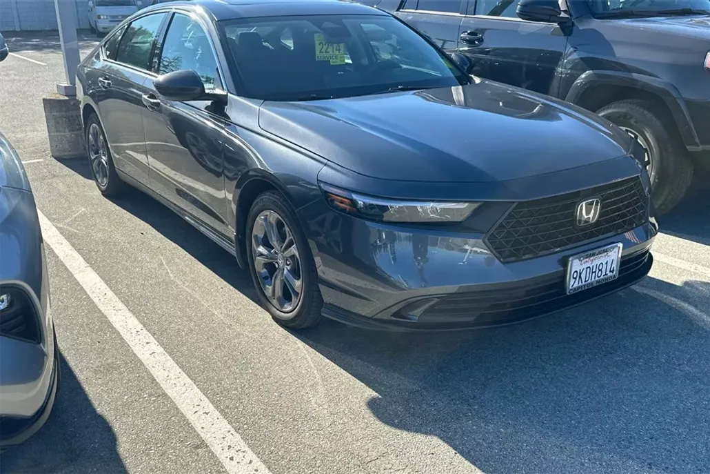 2024 Honda Accord EX photo 1