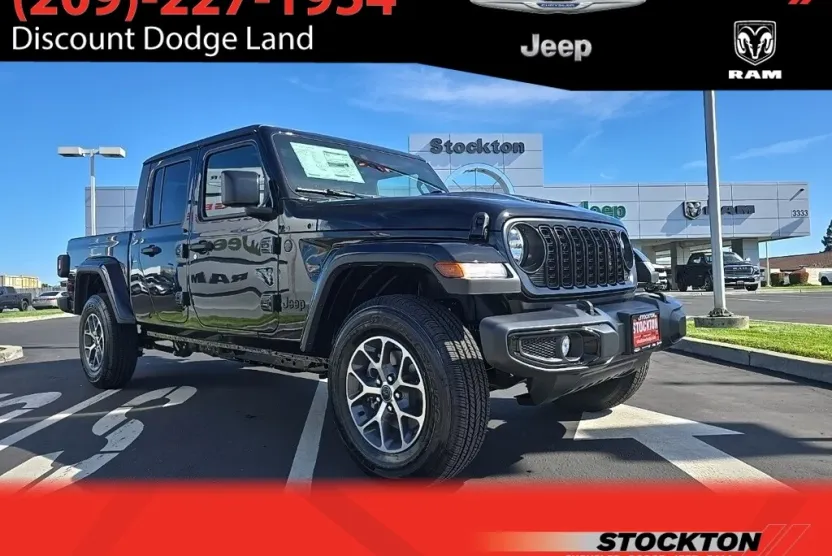 2025 Jeep Gladiator Sport S photo 1