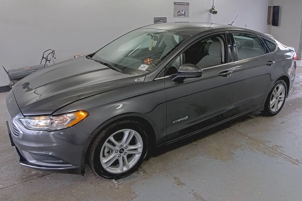 2018 Ford Fusion Hybrid S photo 1