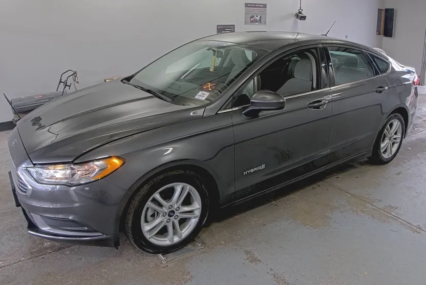 2018 Ford Fusion Hybrid S photo 1