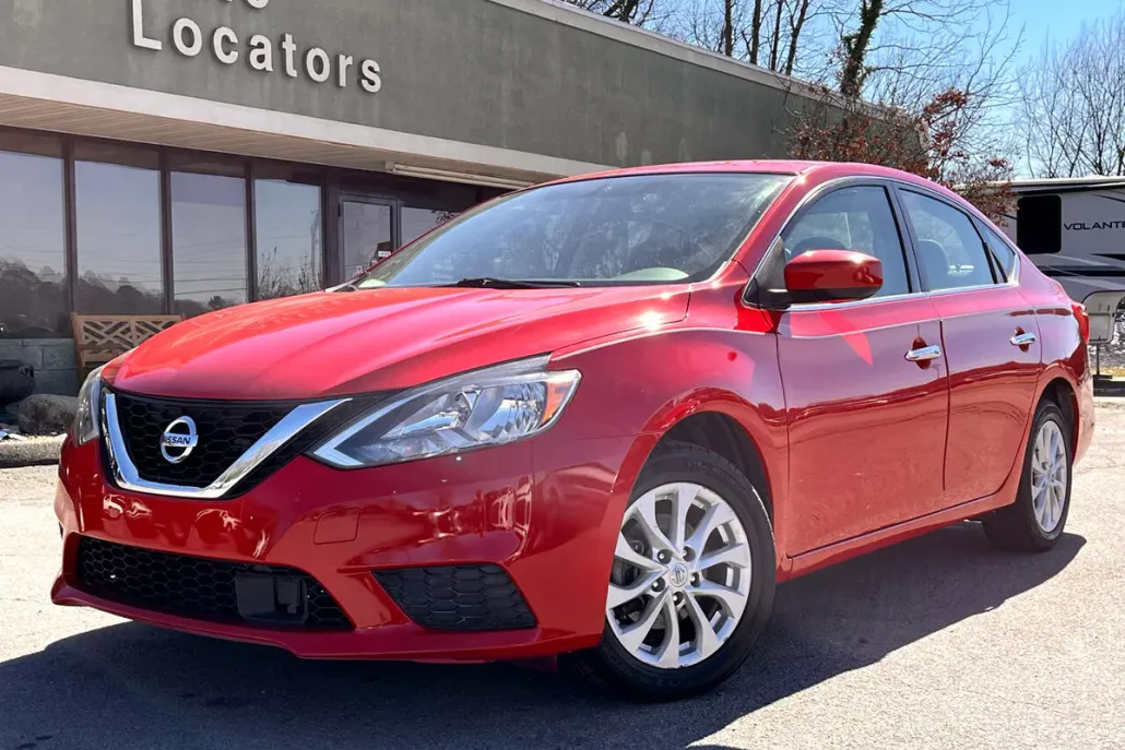 2019 Nissan Sentra SV photo 1