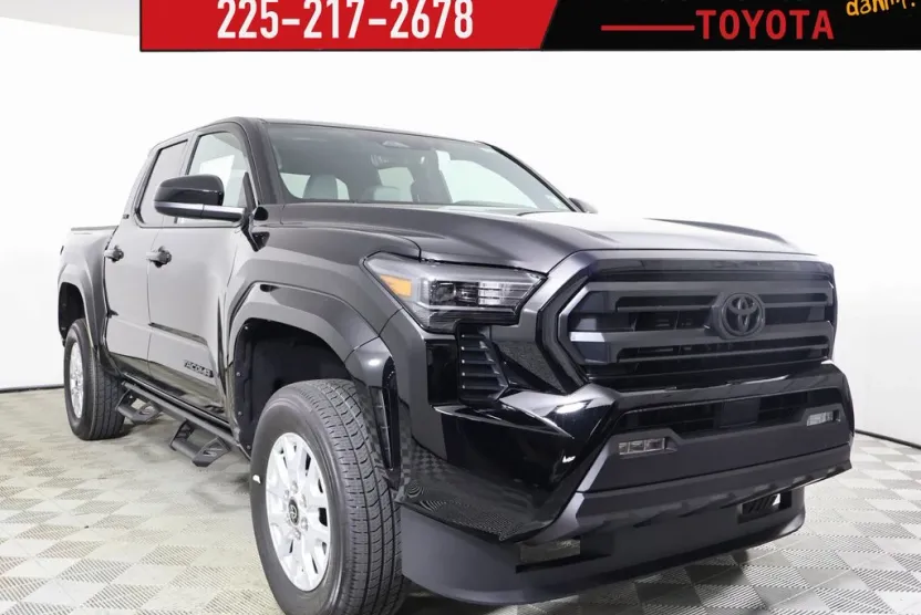 2025 Toyota Tacoma SR5 Double Cab photo 1