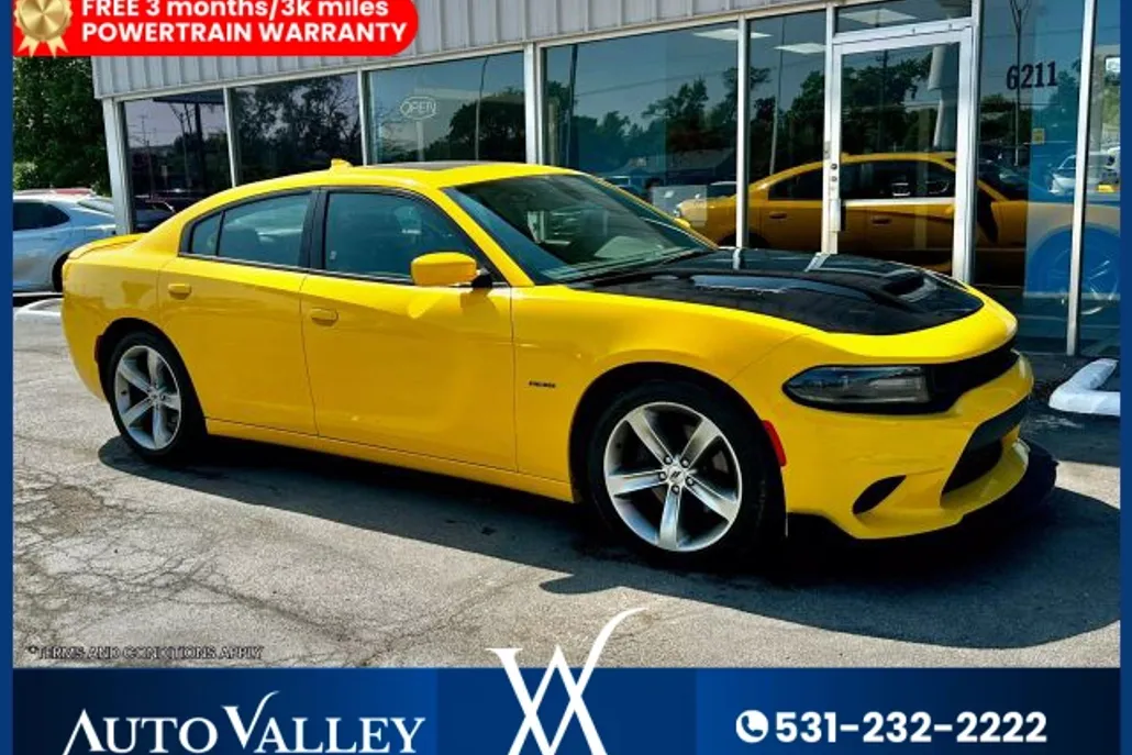2018 Dodge Charger R/T photo 1
