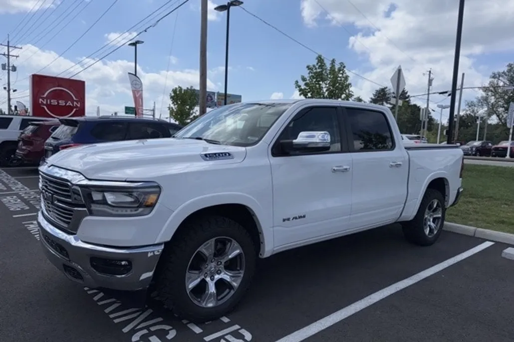 2022 Ram 1500 Laramie photo 1
