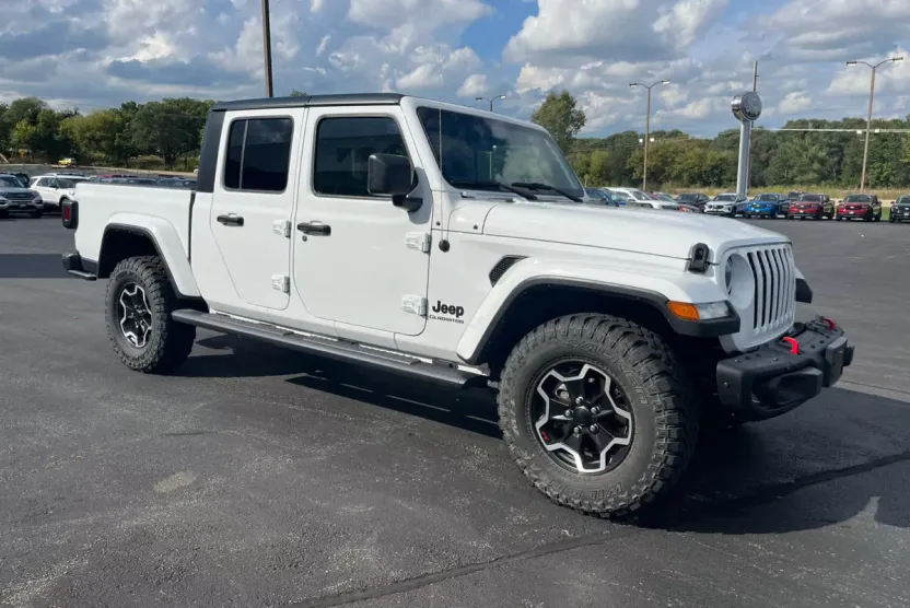 2022 Jeep Gladiator Sport S photo 1
