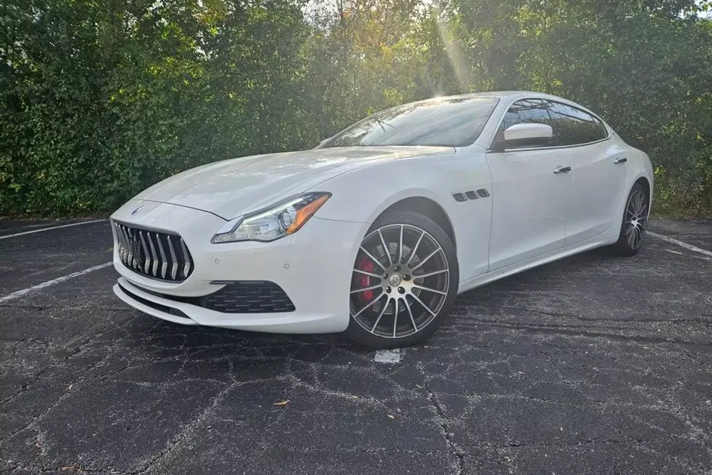 2017 Maserati Quattroporte Q4 GranLusso photo 1