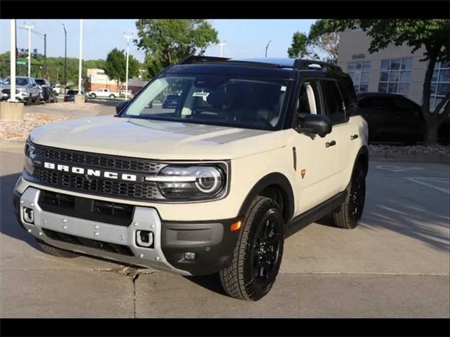 2025 Ford Bronco Sport Badlands photo 1