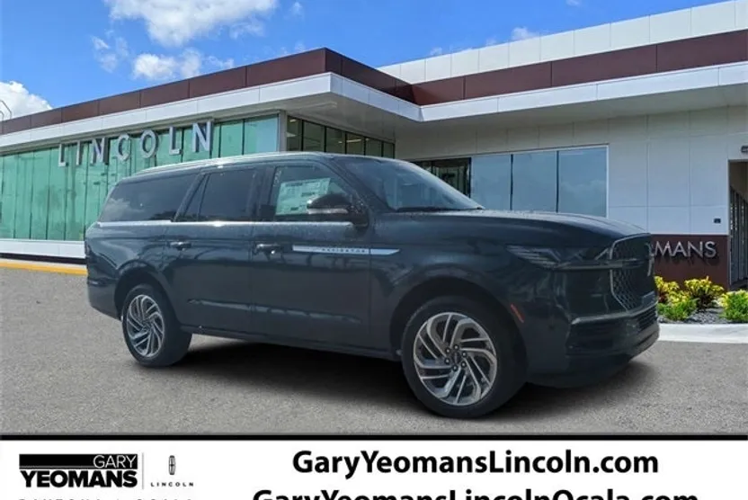 2025 Lincoln Navigator L Reserve photo 1