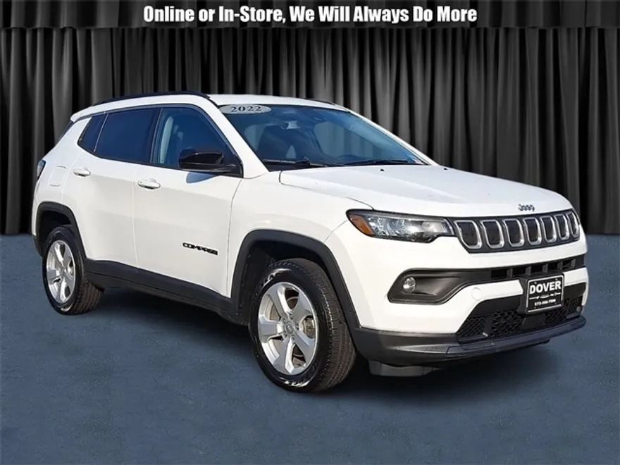 2022 Jeep Compass Latitude photo 1