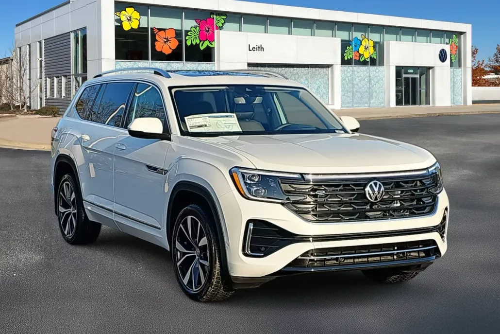 2025 Volkswagen Atlas SEL Premium R-Line photo 1