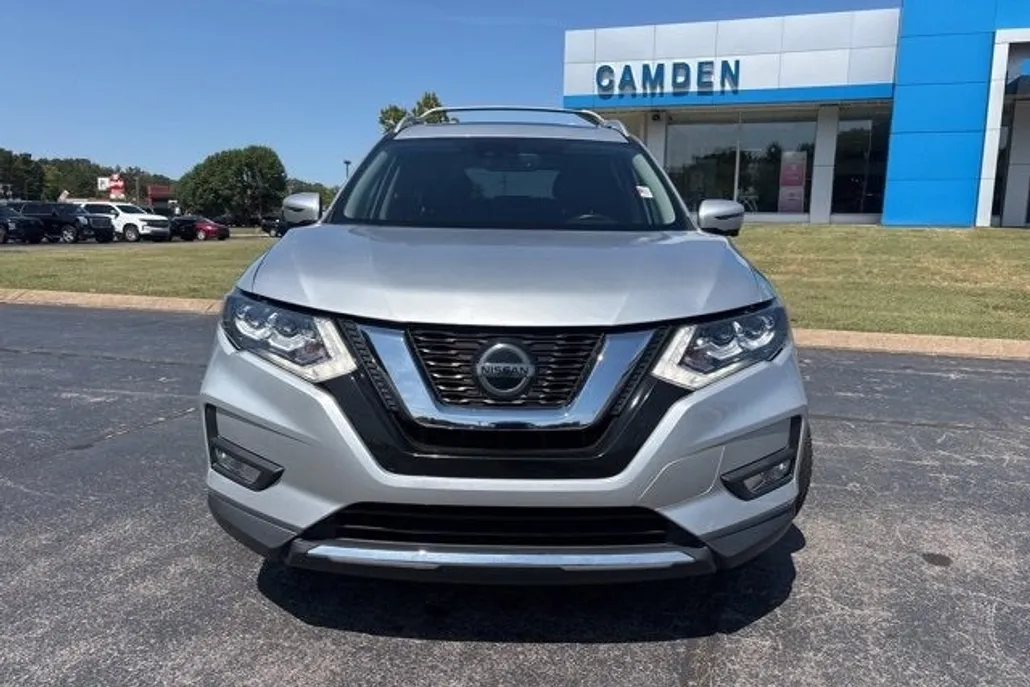 2018 Nissan Rogue SL photo 1