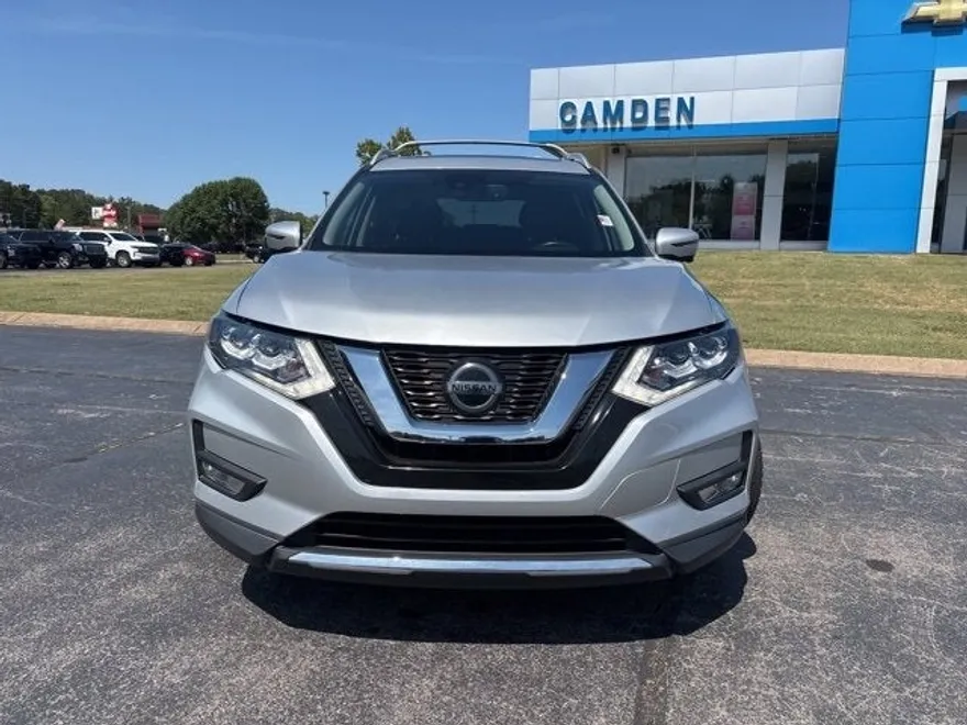 2018 Nissan Rogue SL photo 1