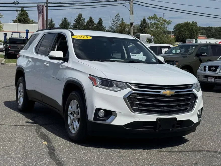 2019 Chevrolet Traverse photo 1