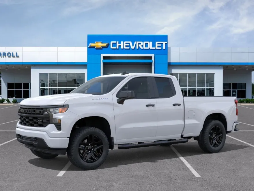 2026 Chevrolet Silverado 1500 Custom photo 1