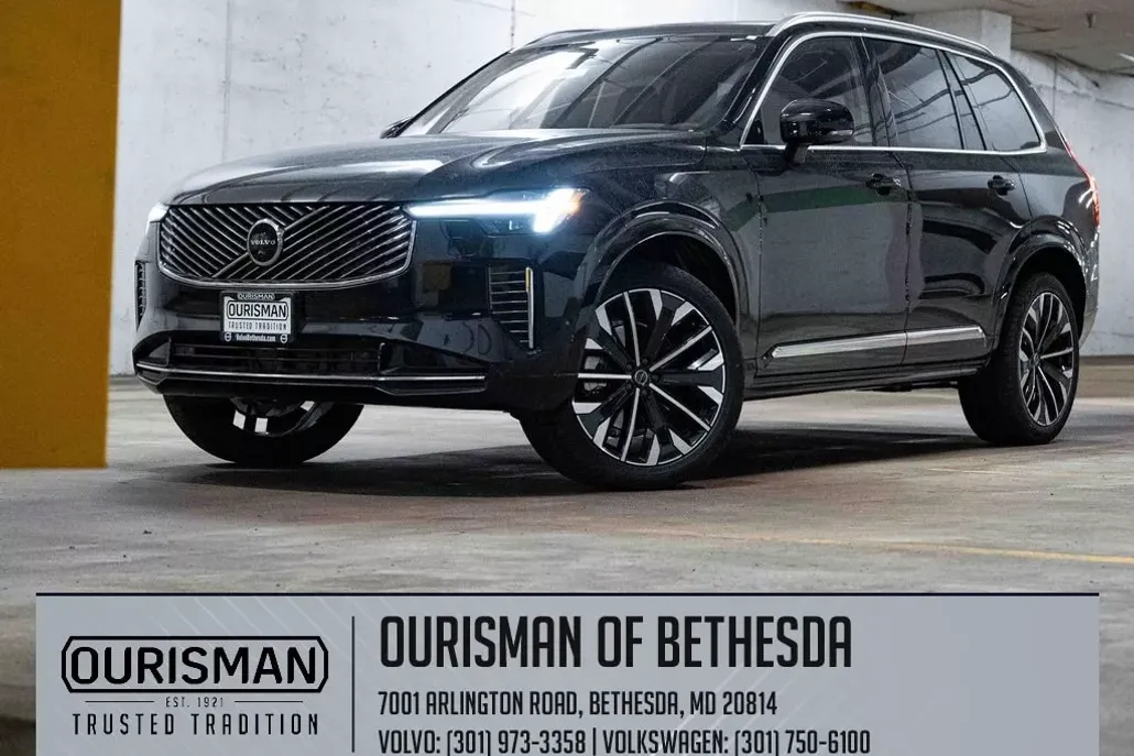 2025 Volvo XC90 photo 1