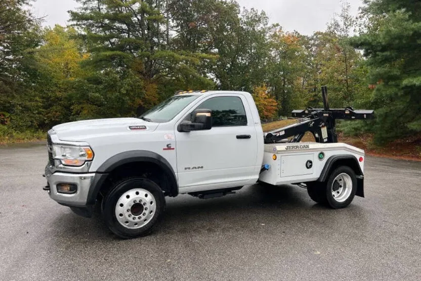 2024 Ram 4500 SLT photo 1