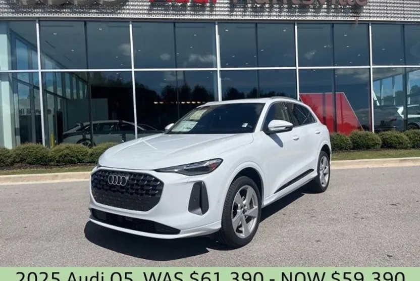 2025 Audi Q5 2.0T Premium Plus photo 1