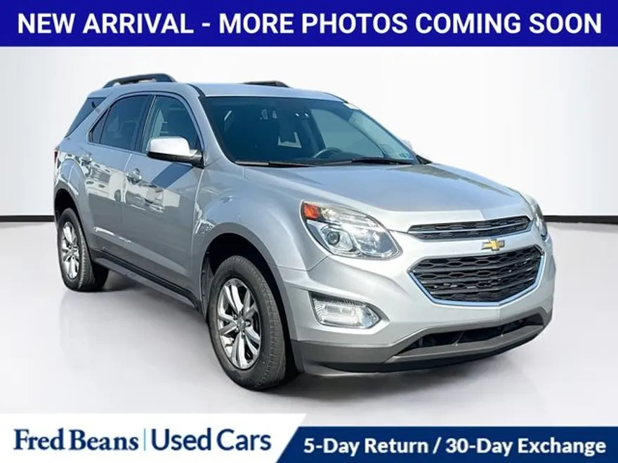 2016 Chevrolet Equinox LT photo 1
