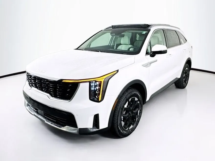 2026 Kia Sorento S photo 1