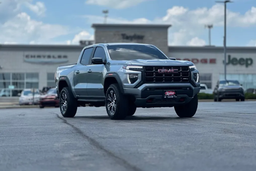 2023 Gmc Canyon AT4 photo 1